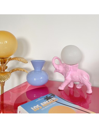 Lampe éléphant rose des créatures d'habitude